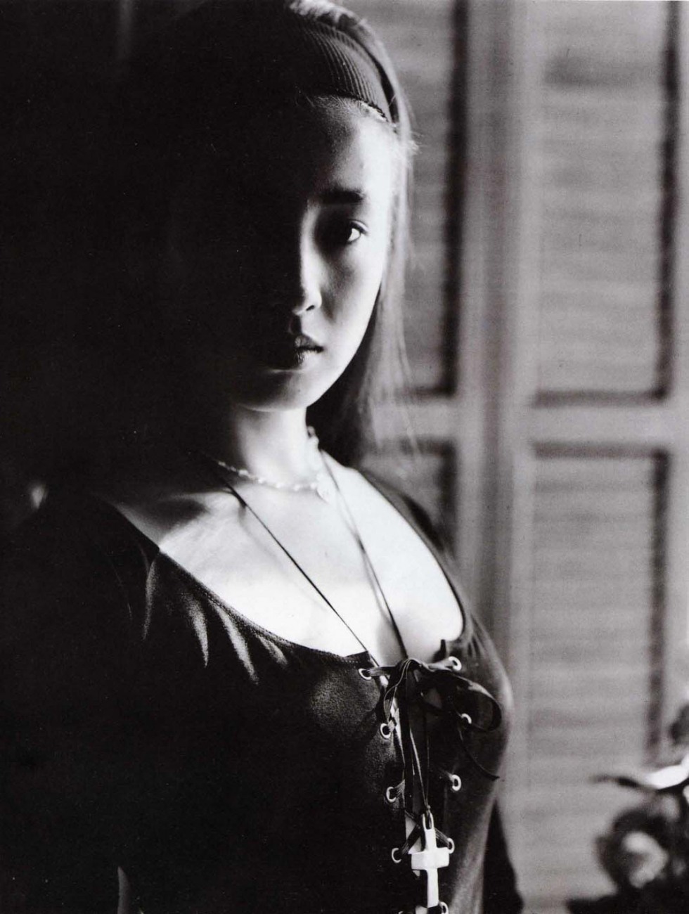 (Santa Fe) Rie Miyazawa Photo By Kishin Shinoyama_033.jpg